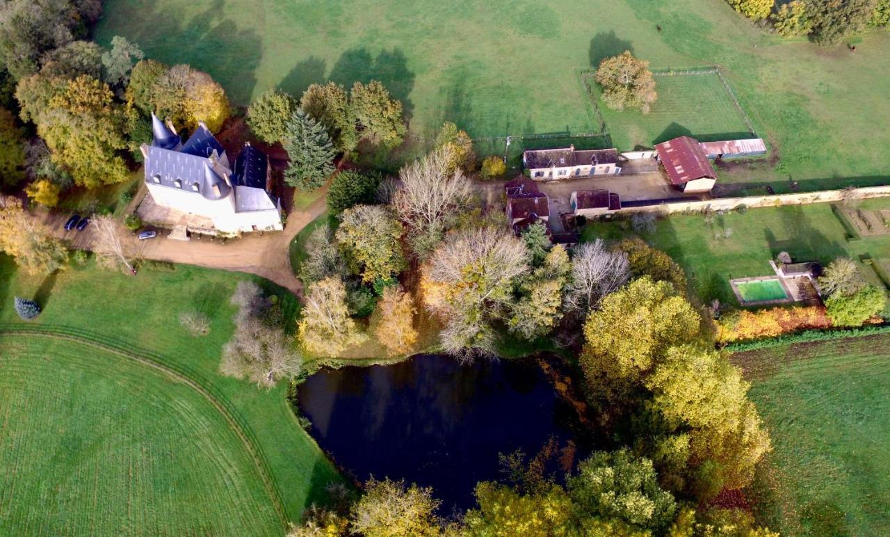 Cottages De Chateau De Vaux Yvré-lʼÉvêque Eksteriør bilde